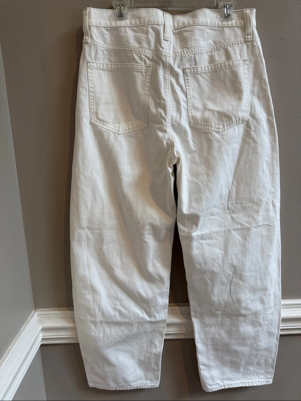 GAP Women Barrel Straight Leg Jeans in Off-White - Picture 7 of 11